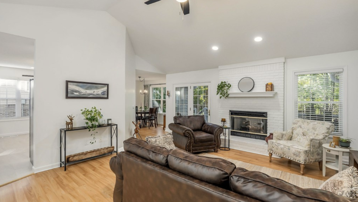 Screenshot 2025-10-22 at 2.22.39 PM